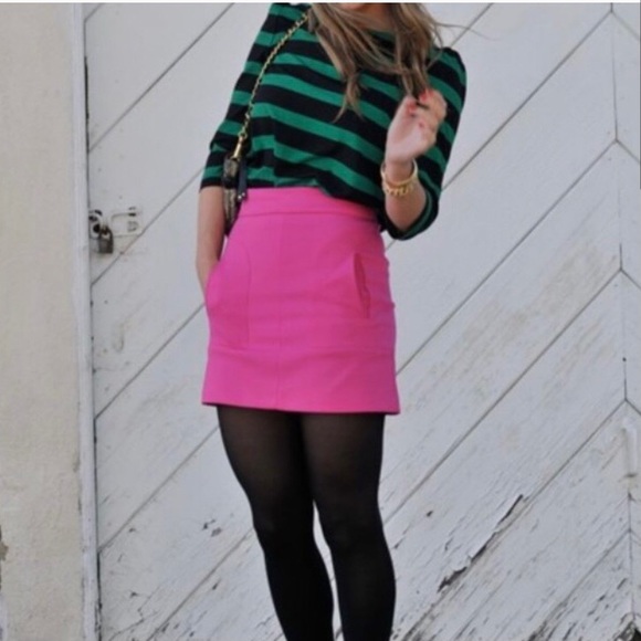 Zara Dresses & Skirts - Zara Hot Pink A-Line Mini Skirt